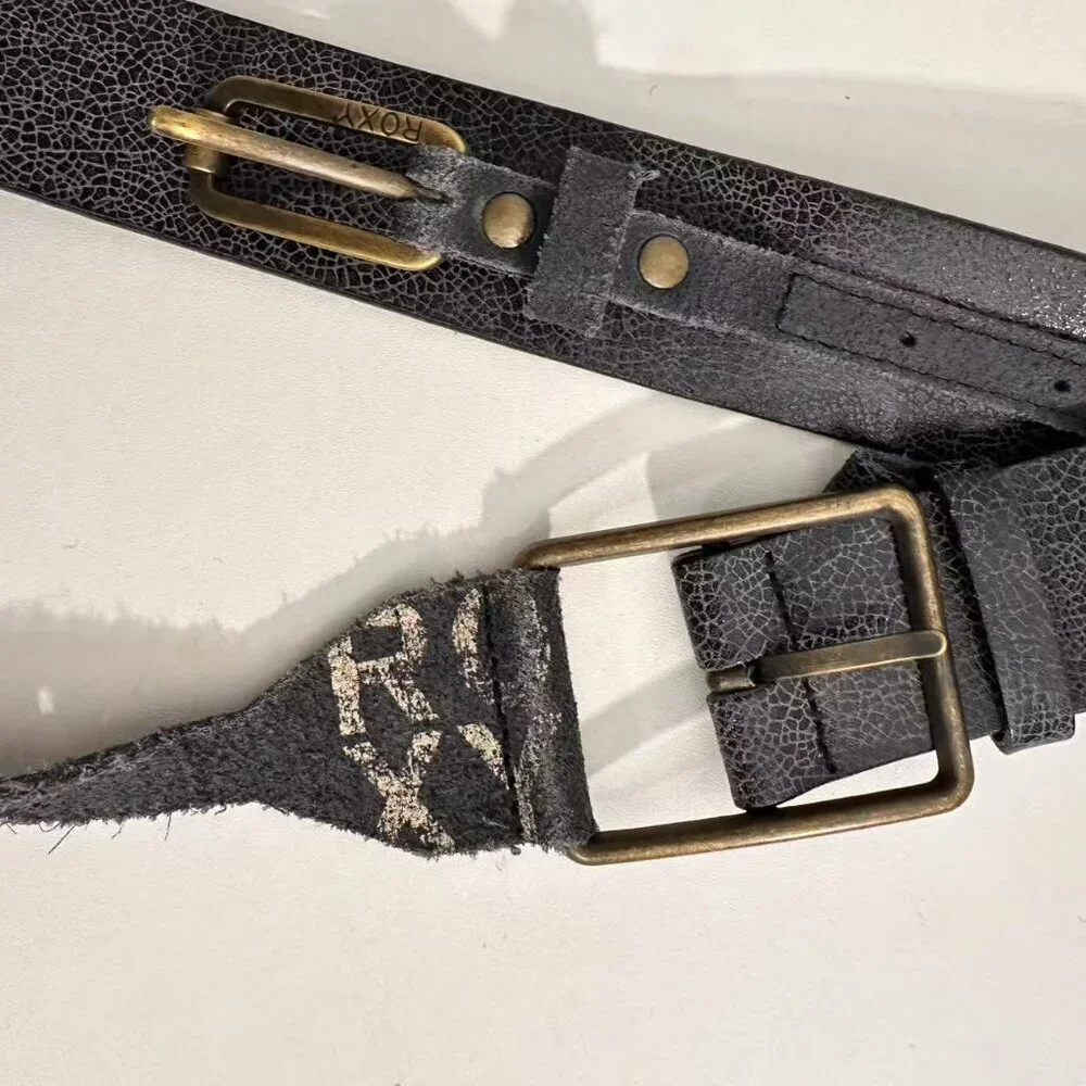 3/$30 Stylish Fashion Accessory: All-Leather Gray Belt (M/L) - Picture 1 of 9